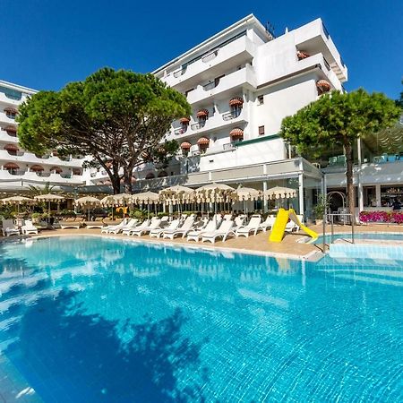 Hotel Nettuno 리도 디 예솔로 외부 사진