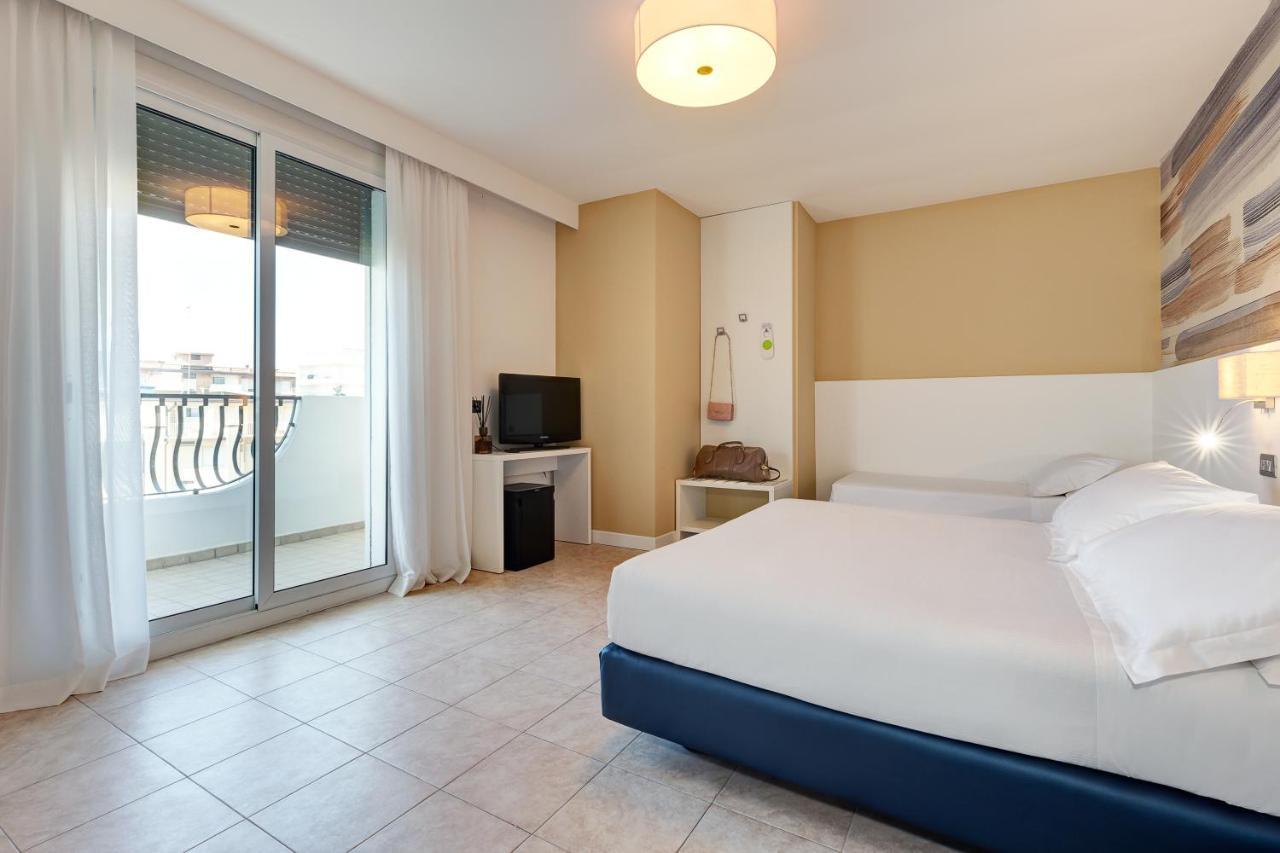 Hotel Nettuno 리도 디 예솔로 외부 사진