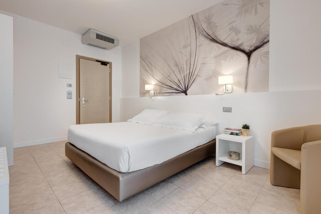 Hotel Nettuno 리도 디 예솔로 외부 사진
